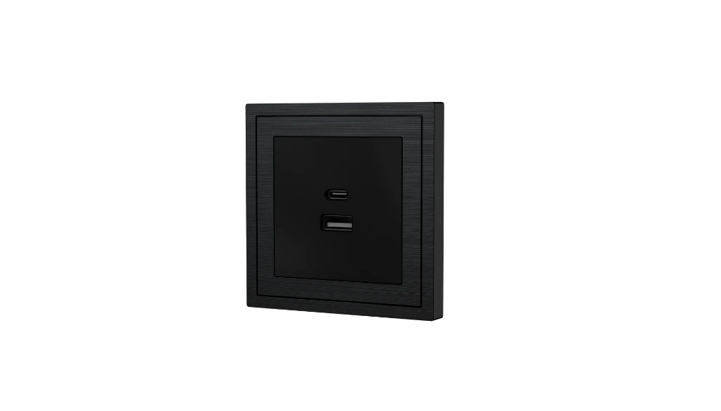 Xelent USB Type-C black right side view EU.webp